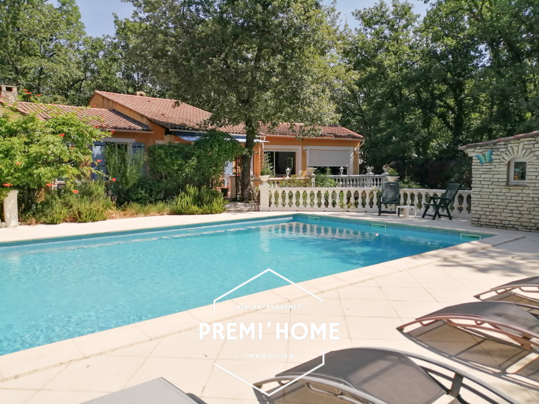 MAISON T4/5 PISCINE ET GARAGE NANS LES PINS - Premi'home Agence immobilière Aix En Provence
