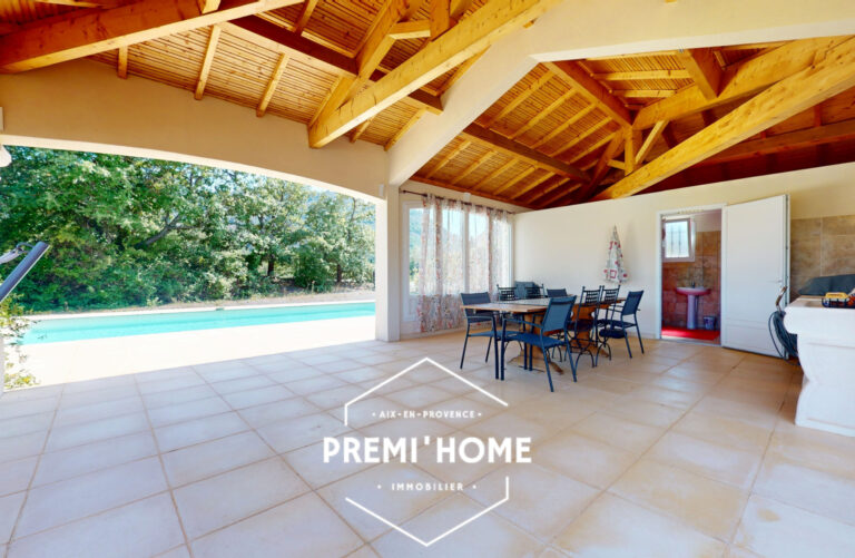 A VENDRE MAISON RECENTE 6 CHAMBRES SIMIANE COLLONGUE - Premi'home Agence immobilière Aix En Provence