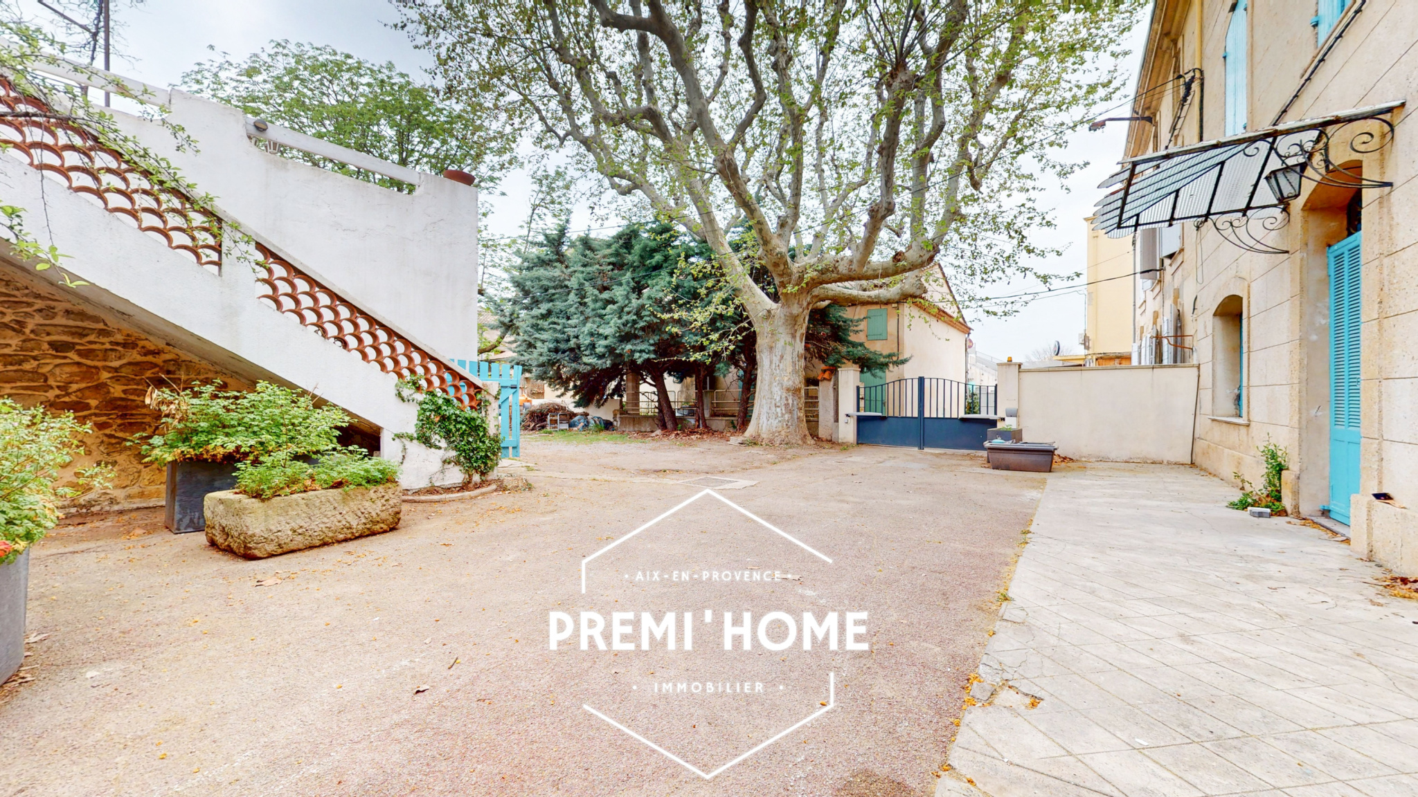 A VENDRE STUDIO MALLEMORT - Premi'home Agence immobilière Aix En Provence