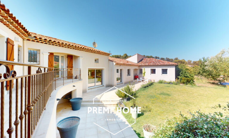 A VENDRE MAISON RECENTE 6 CHAMBRES SIMIANE COLLONGUE - Premi'home Agence immobilière Aix En Provence
