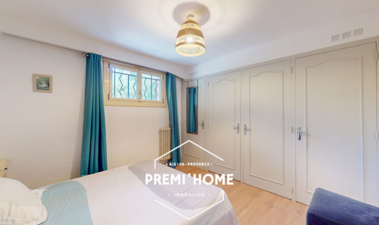 AVEC VENDRE MAISON T6 180 M2 PISCINE & GARAGE PILON BLANC A - Premi'home Agence immobilière Aix En Provence