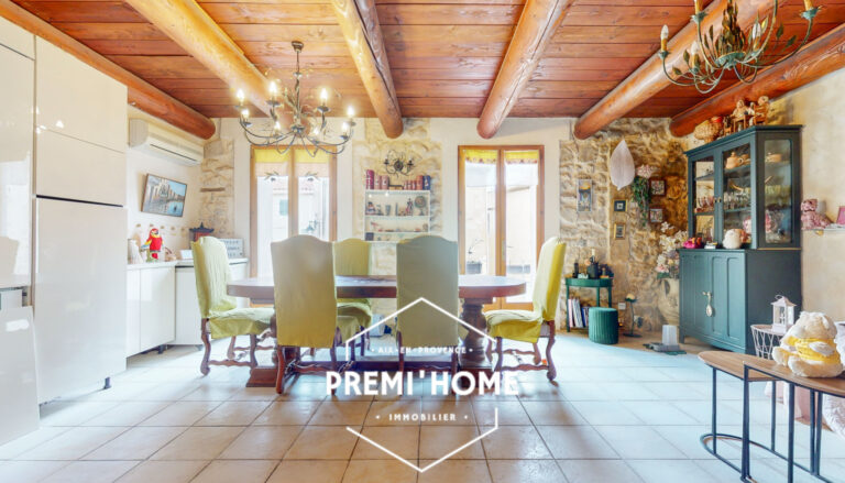 MAISON A VENDRE SENAS 4 PIÈCES EN R+2 AVEC GARAGE ET TERRASS - Premi'home Agence immobilière Aix En Provence