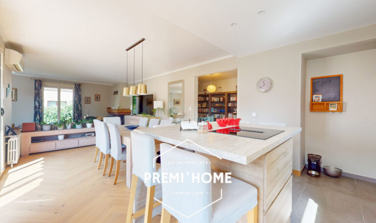 AVEC VENDRE MAISON T6 180 M2 PISCINE & GARAGE PILON BLANC A - Premi'home Agence immobilière Aix En Provence
