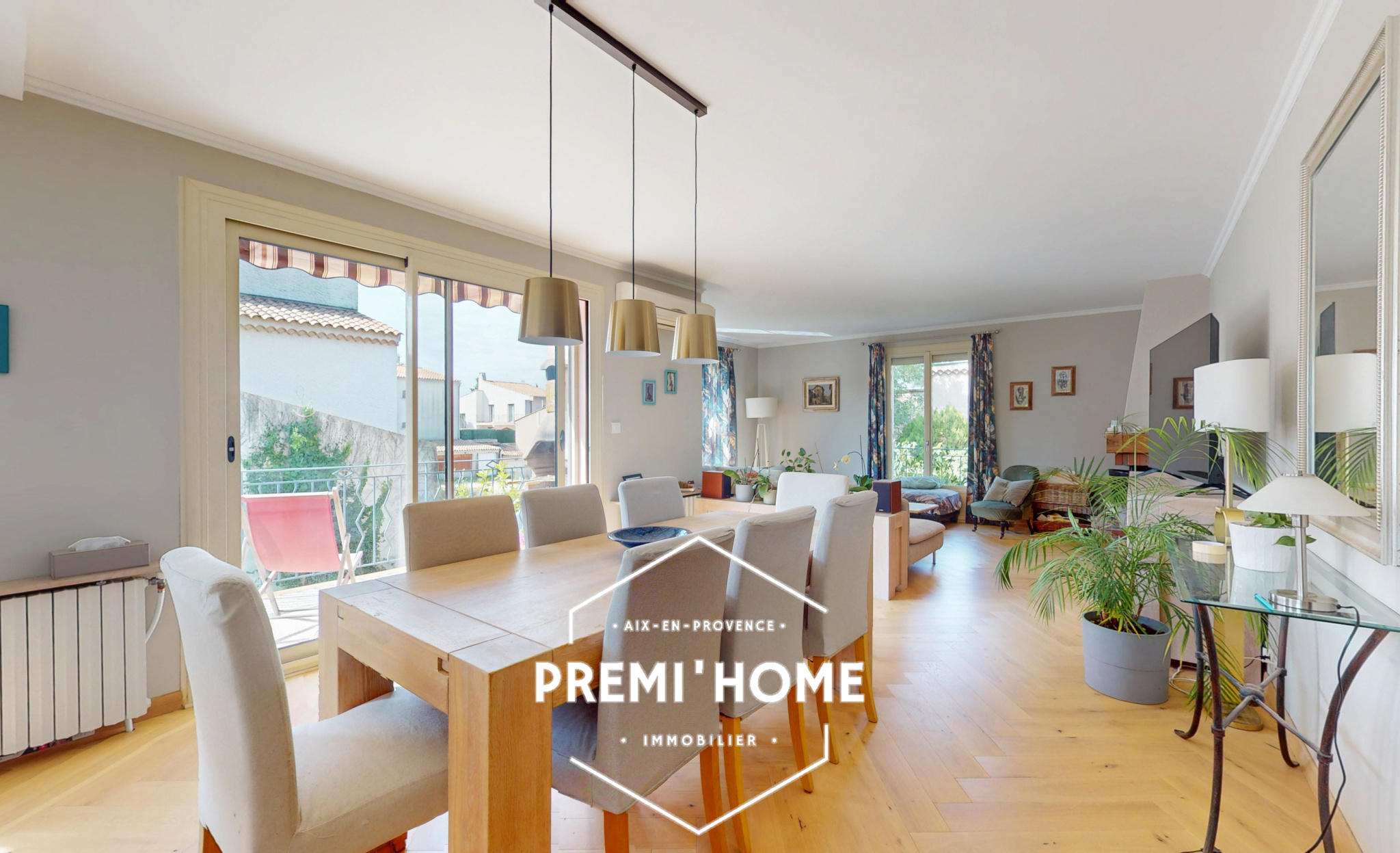 AVEC VENDRE MAISON T6 180 M2 PISCINE & GARAGE PILON BLANC A - Premi'home Agence immobilière Aix En Provence