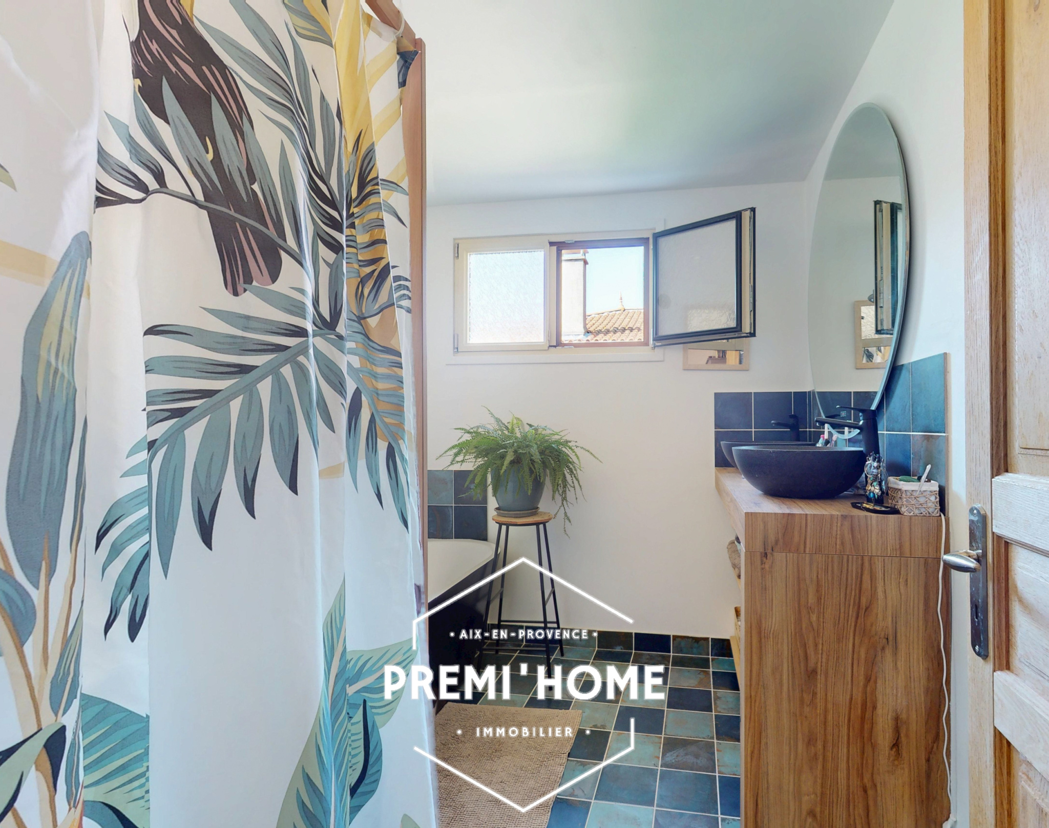 AVEC VENDRE MAISON T6 180 M2 PISCINE & GARAGE PILON BLANC A - Premi'home Agence immobilière Aix En Provence