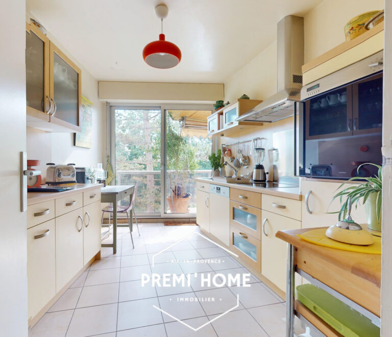 A VENDRE GRAND T3/4 QUARTIER LA TORSE AIX-EN-PROVENCE - Premi'home Agence immobilière Aix En Provence