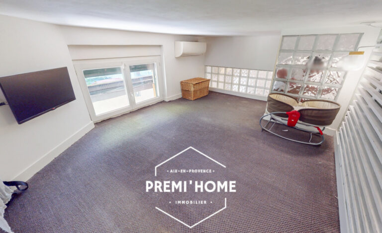 A VENDRE T3 AVEC TERRASSE AIX EN PROVENCE FACULTES - Premi'home Agence immobilière Aix En Provence