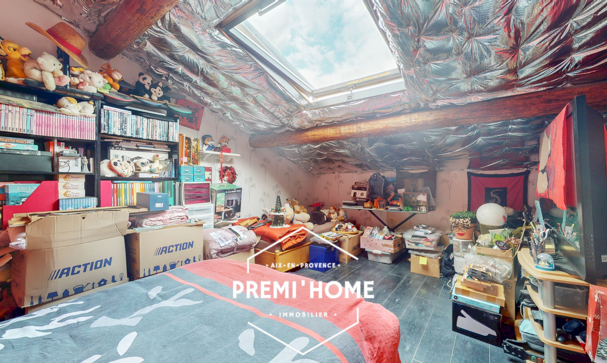 MAISON A VENDRE SENAS 4 PIÈCES EN R+2 AVEC GARAGE ET TERRASS - Premi'home Agence immobilière Aix En Provence