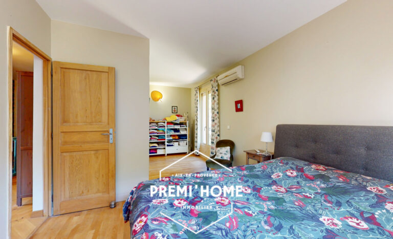 AVEC VENDRE MAISON T6 180 M2 PISCINE & GARAGE PILON BLANC A - Premi'home Agence immobilière Aix En Provence