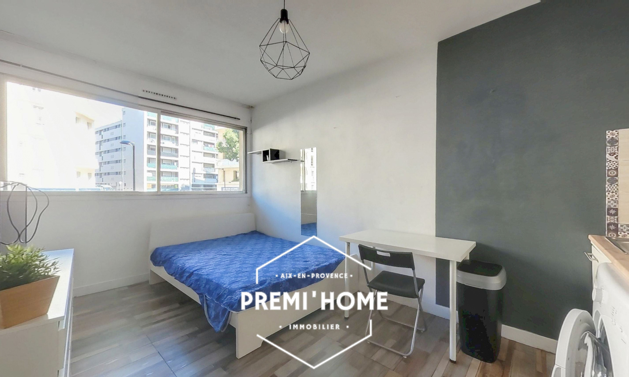A VENDRE STUDIO 20m2 MARSEILLE LA TIMONE - Premi'home Agence immobilière Aix En Provence