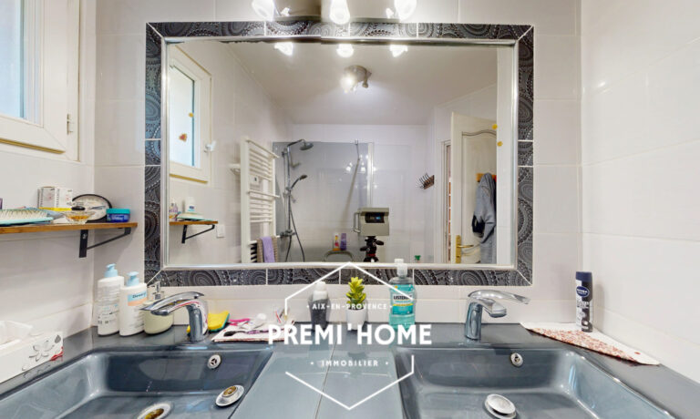 5 PIÈCES 130 M2 MAISON A VENDRE ISTRES 5 PIÈCES EN R+1 AVEC - Premi'home Agence immobilière Aix En Provence