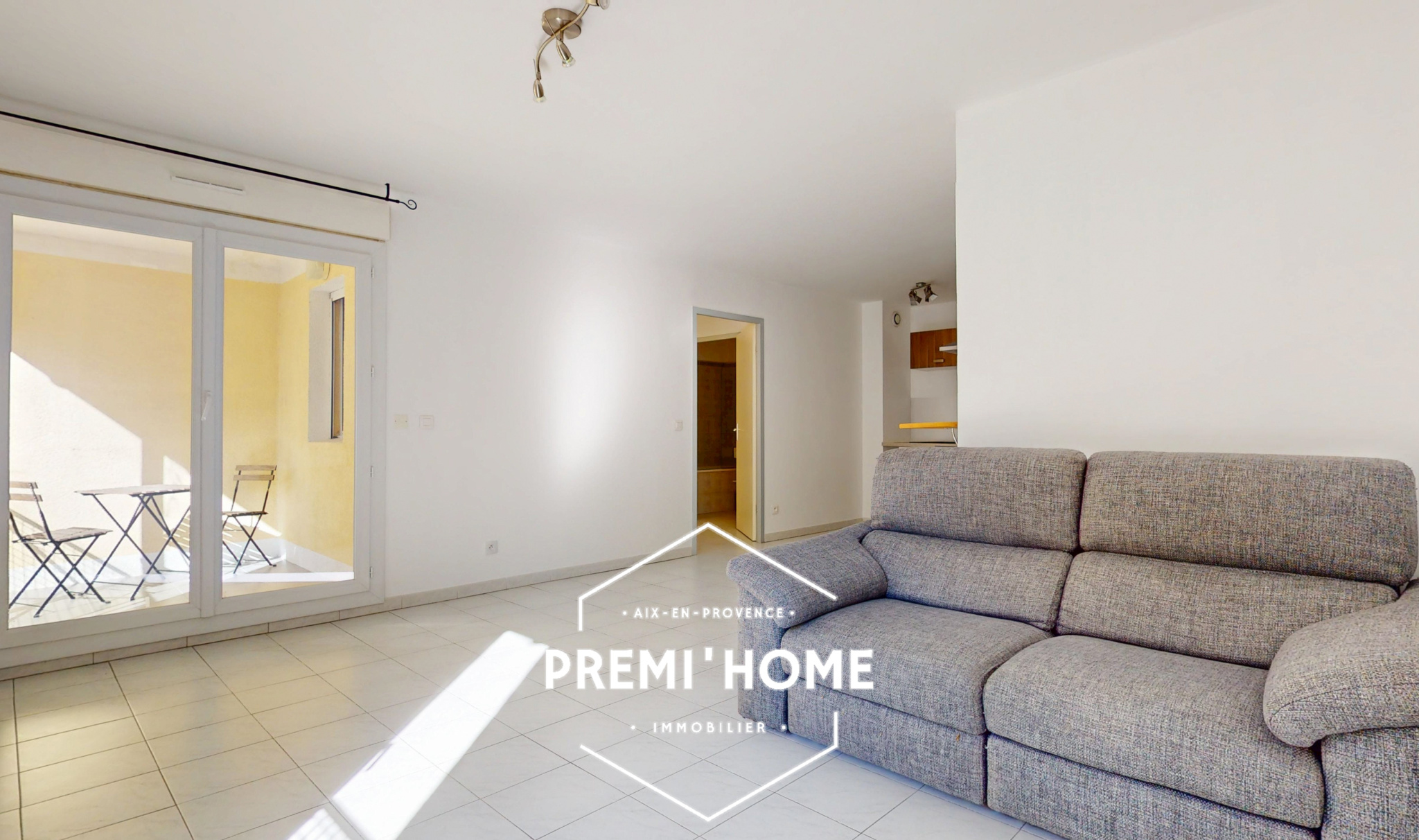 T2 A VENDRE QUARTIER SAINT MITRE AIX EN PROVENCE - Premi'home Agence immobilière Aix En Provence