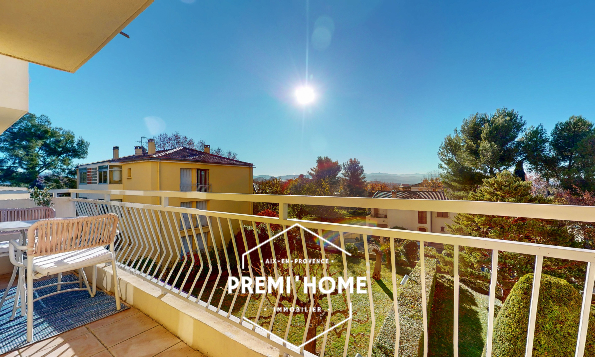 T3 RENOVE A VENDRE PROCHE CENTRE VILLE AIX EN PROVENCE - Premi'home Agence immobilière Aix En Provence