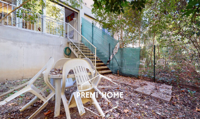STUDIO AVEC JARDIN A VENDRE AIX LA TORSE - Premi'home Agence immobilière Aix En Provence