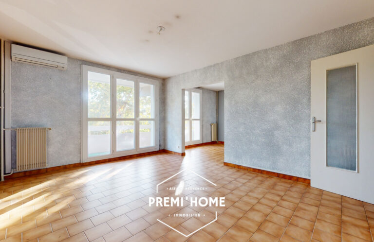 T3/4 A RENOVER PROCHE PASINO - Premi'home Agence immobilière Aix En Provence