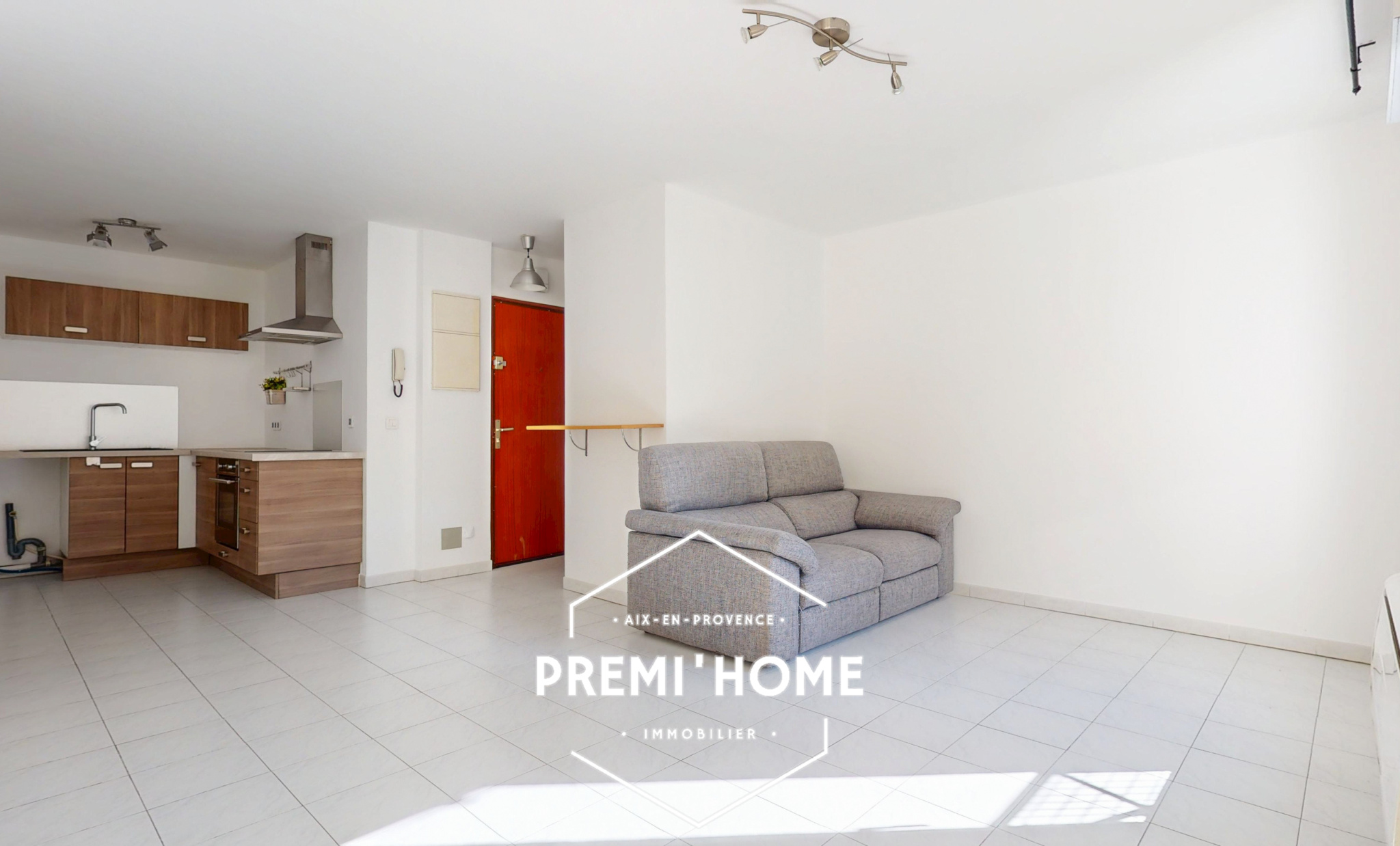 T2 A VENDRE QUARTIER SAINT MITRE AIX EN PROVENCE - Premi'home Agence immobilière Aix En Provence