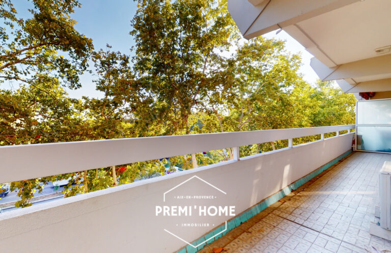 T3/4 A RENOVER PROCHE PASINO - Premi'home Agence immobilière Aix En Provence
