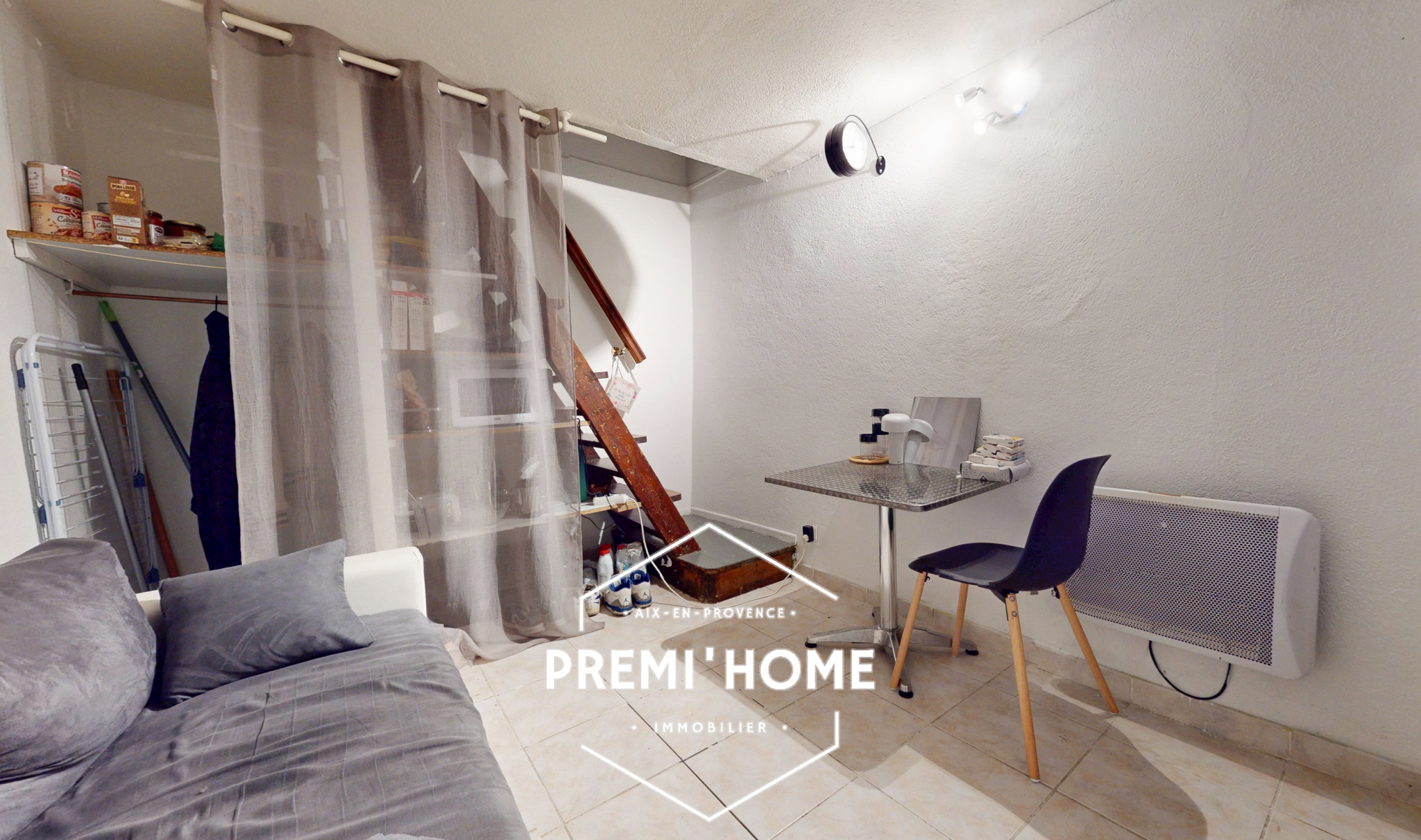 A VENDRE T2 DUPLEX 17M2 AIX EN PROVENCE - Premi'home Agence immobilière Aix En Provence