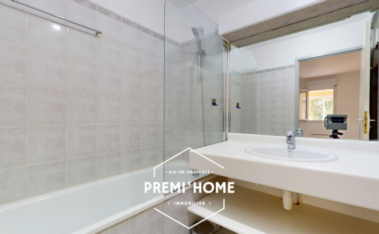 T2 A VENDRE QUARTIER SAINT MITRE AIX EN PROVENCE - Premi'home Agence immobilière Aix En Provence