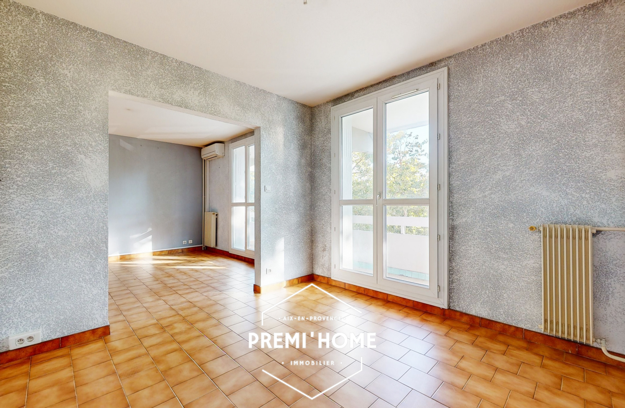T3/4 A RENOVER PROCHE PASINO - Premi'home Agence immobilière Aix En Provence