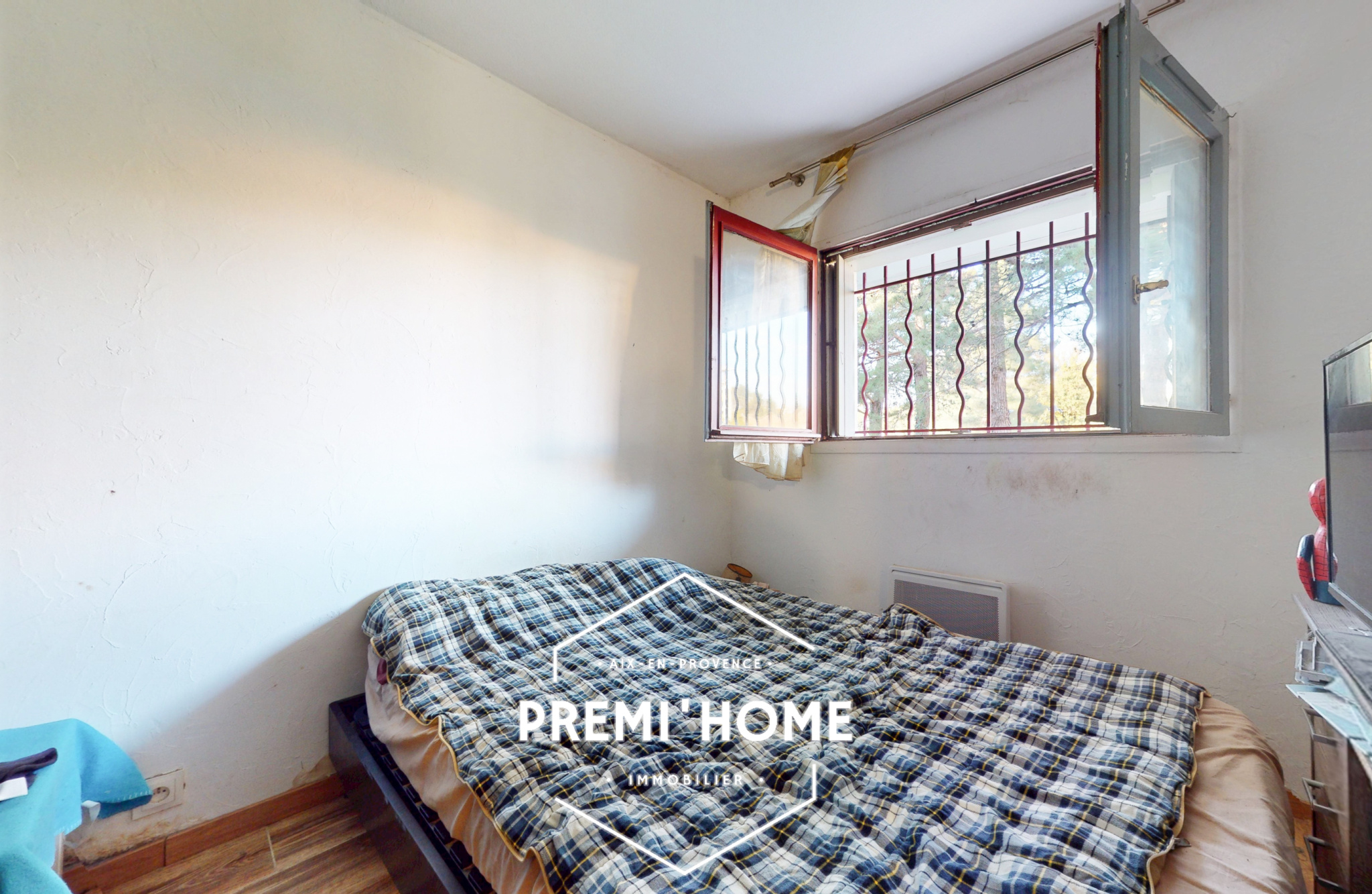 A VENDRE T2 RDC A LA PARADE AIX EN PROVENCE - Premi'home Agence immobilière Aix En Provence