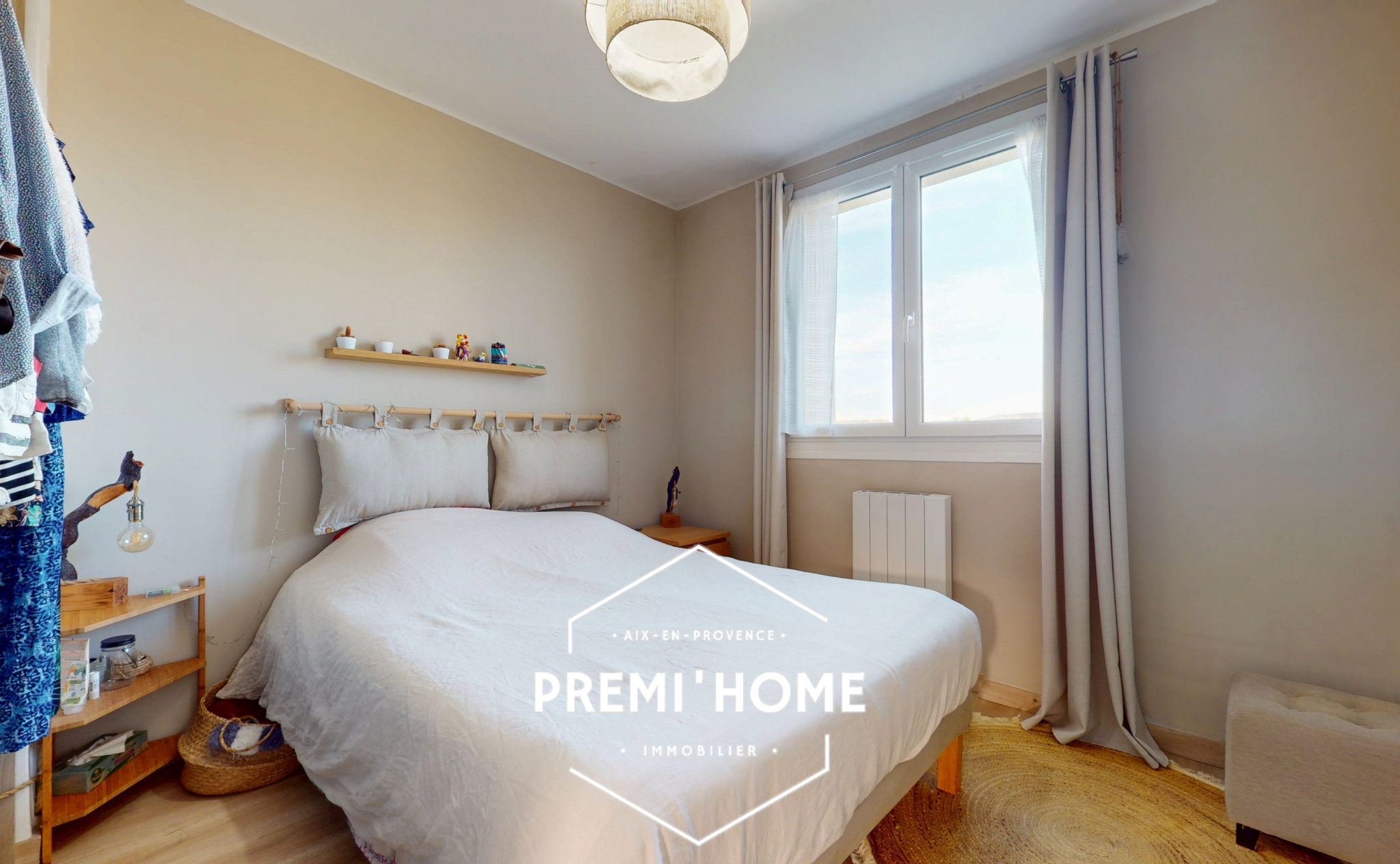 T3 RENOVE DERNIER ETAGE PONT DE L&rsquo;ARC AIX EN PROVENCE - Premi'home Agence immobilière Aix En Provence