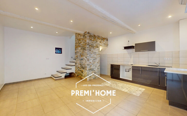 MAISON DE VILLAGE 3 PIÈCES 53 M2 EN R+1 MOURIÈS - Premi'home Agence immobilière Aix En Provence
