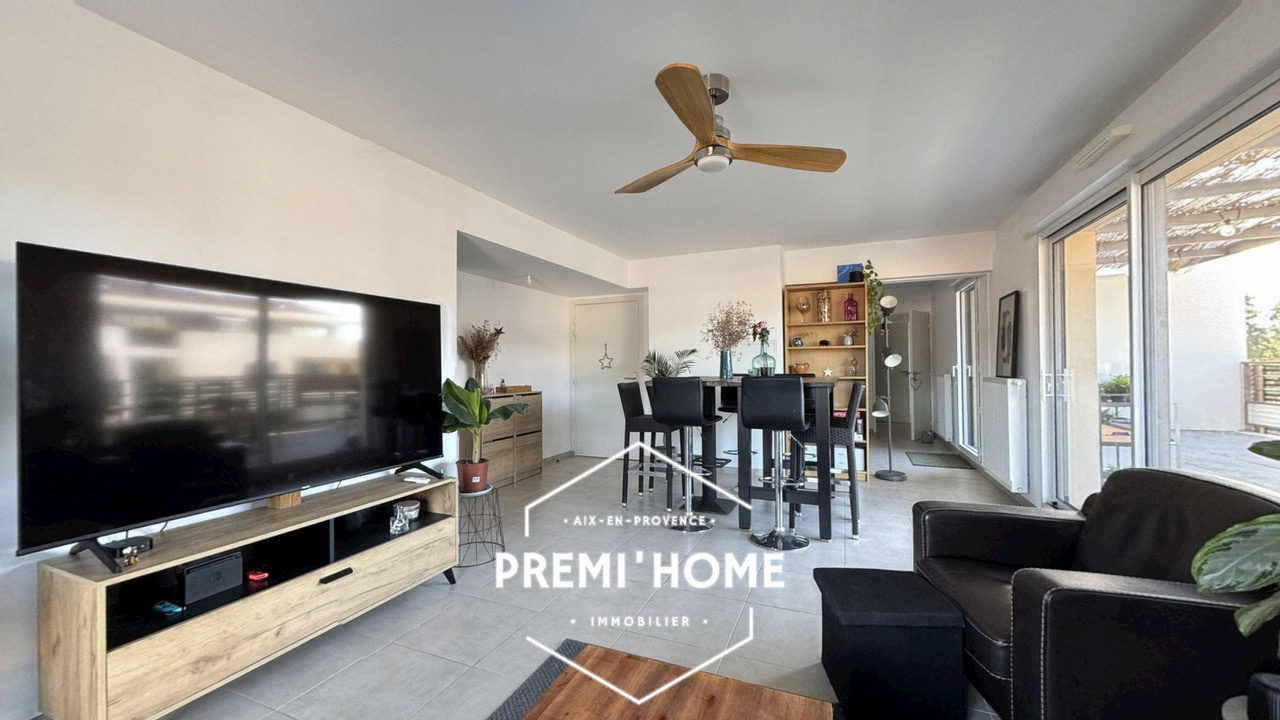 APPARTEMENT DE STANDING – T4 de 99m2 avec terrasse de 150 m2 - Premi'home Agence immobilière Aix En Provence
