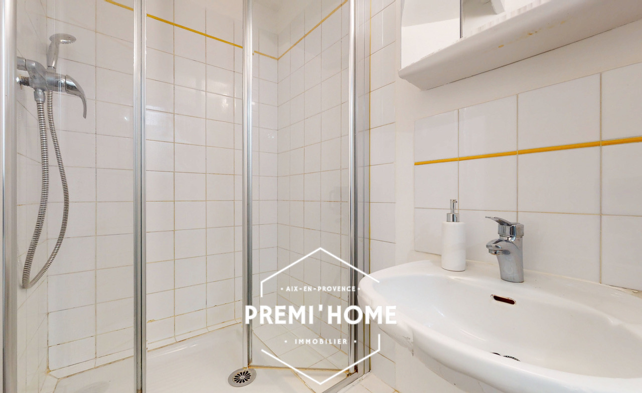 AIX-EN-PROVENCE   CENTRE HISTORIQUE   T1/T2 AVEC MEZZANINE - Premi'home Agence immobilière Aix En Provence