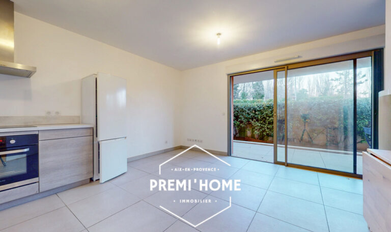 A vendre T2 49 m2 rez de jardin avec terrasse jardin et box - Premi'home Agence immobilière Aix En Provence
