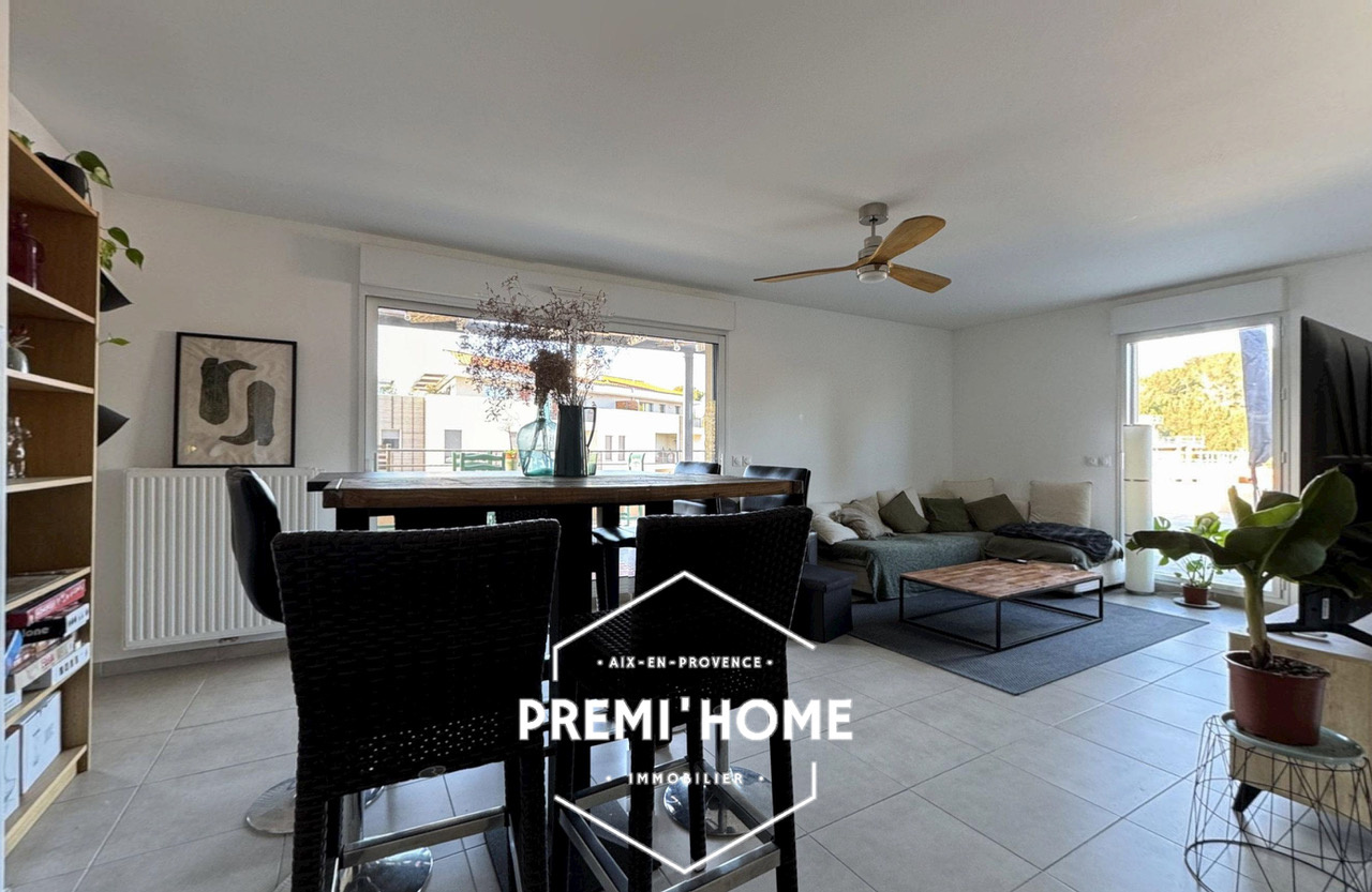 APPARTEMENT DE STANDING – T4 de 99m2 avec terrasse de 150 m2 - Premi'home Agence immobilière Aix En Provence