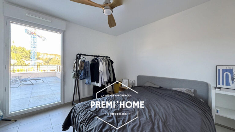 APPARTEMENT DE STANDING – T4 de 99m2 avec terrasse de 150 m2 - Premi'home Agence immobilière Aix En Provence
