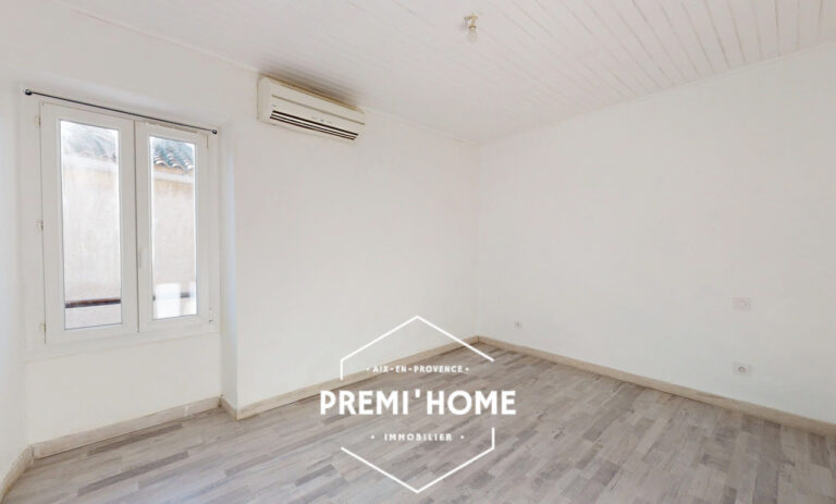 MAISON DE VILLAGE 3 PIÈCES 53 M2 EN R+1 MOURIÈS - Premi'home Agence immobilière Aix En Provence