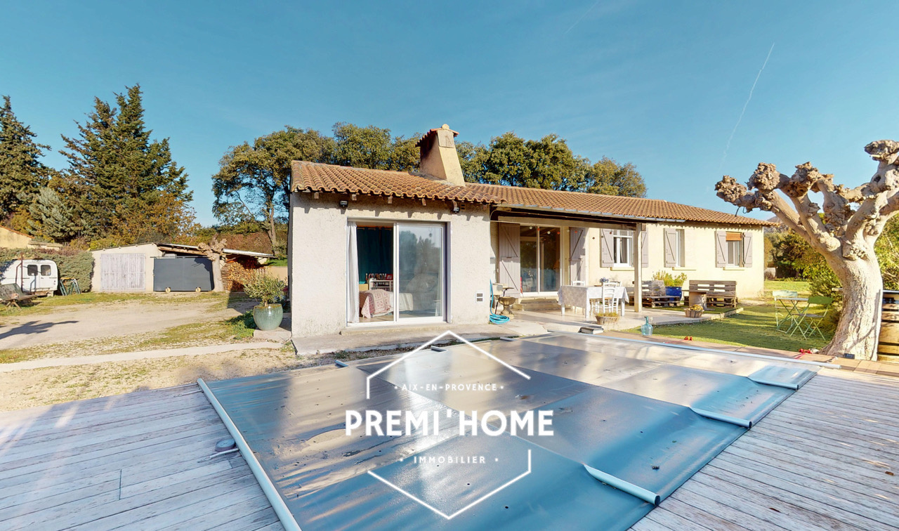 5 PIÈCES 128 M2 MAISON PLAIN PIED PISCINE ET GARAGE AUREILLE - Premi'home Agence immobilière Aix En Provence