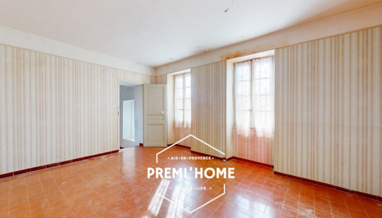 6 PIÈCES 105 M2 MAISON  DE VILLAGE À RÉNOVER AUREILLE - Premi'home Agence immobilière Aix En Provence
