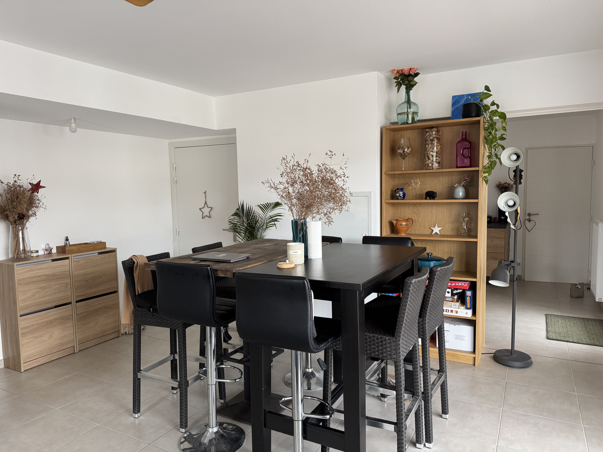 APPARTEMENT DE STANDING – T4 de 99m2 avec terrasse de 150 m2 - Premi'home Agence immobilière Aix En Provence