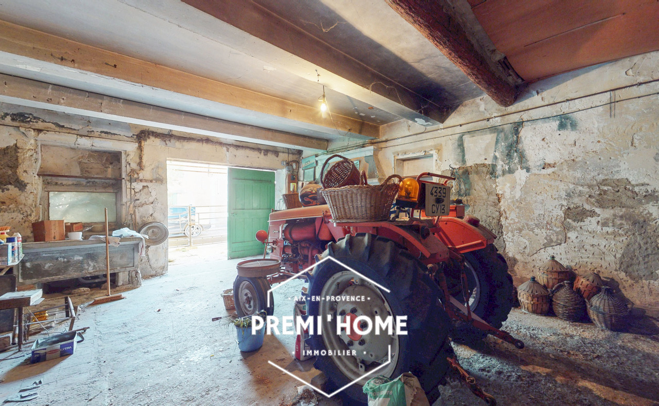 6 PIÈCES 105 M2 MAISON  DE VILLAGE À RÉNOVER AUREILLE - Premi'home Agence immobilière Aix En Provence