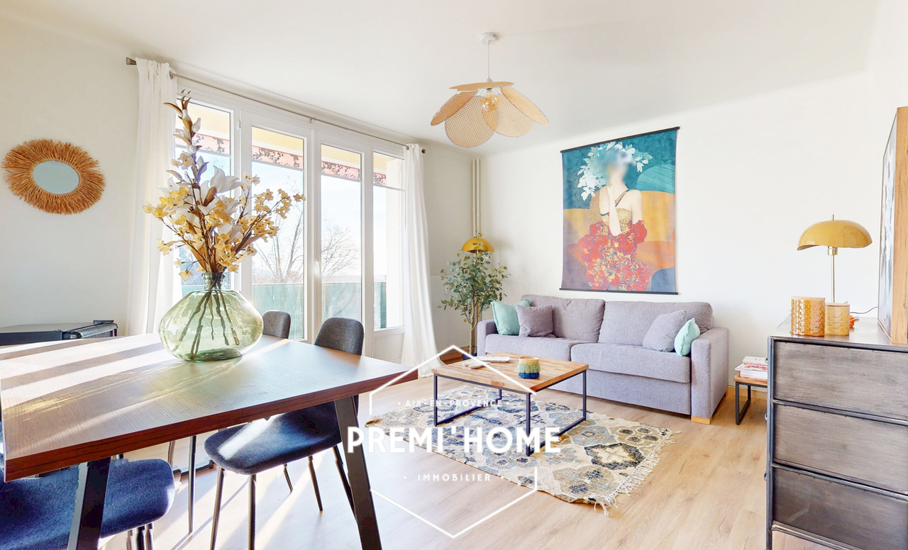 Appartement T3 rénové   Calme absolu, balcon plein sud, proc - Premi'home Agence immobilière Aix En Provence