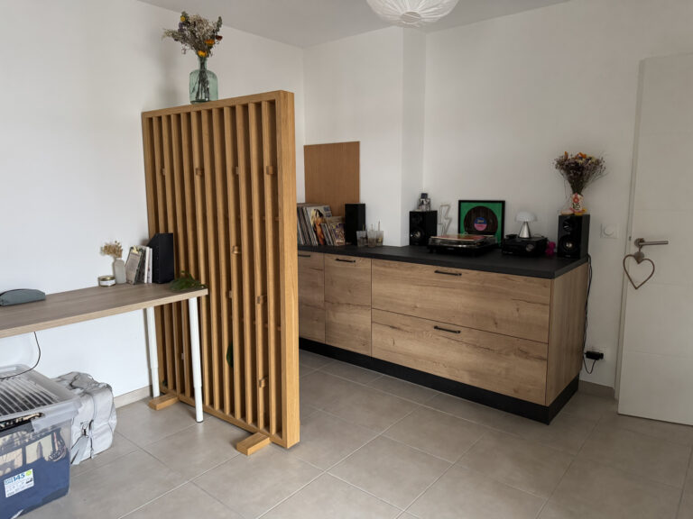 APPARTEMENT DE STANDING – T4 de 99m2 avec terrasse de 150 m2 - Premi'home Agence immobilière Aix En Provence