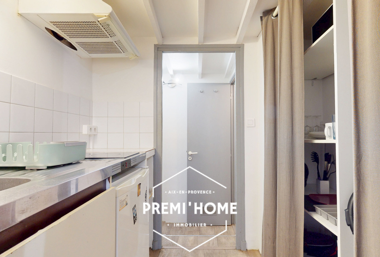 AIX-EN-PROVENCE   CENTRE HISTORIQUE   T1/T2 AVEC MEZZANINE - Premi'home Agence immobilière Aix En Provence