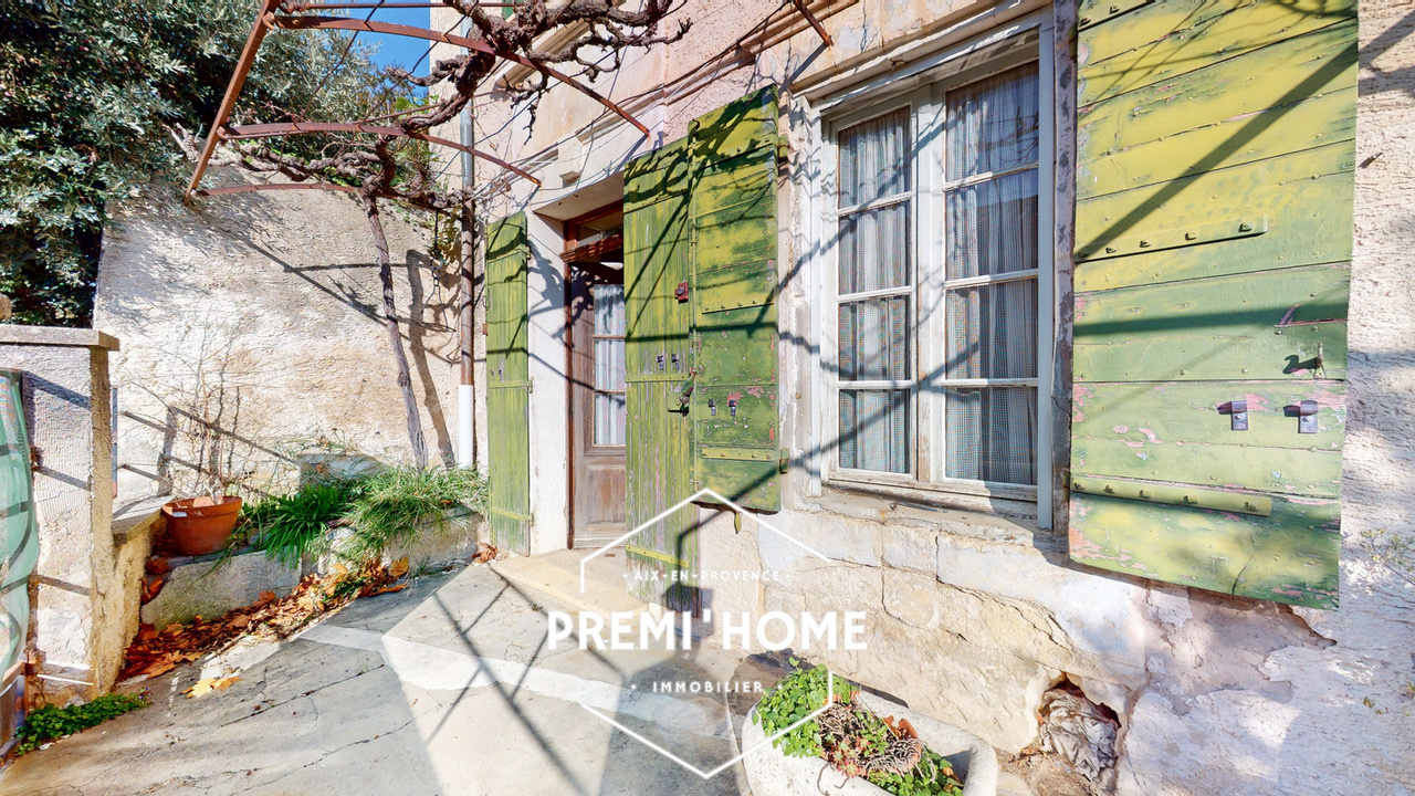 6 PIÈCES 105 M2 MAISON  DE VILLAGE À RÉNOVER AUREILLE - Premi'home Agence immobilière Aix En Provence