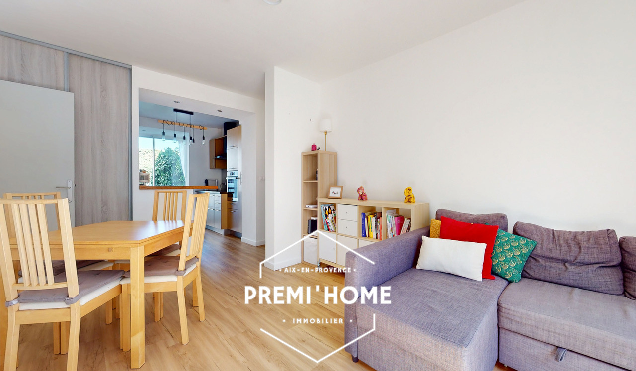 AIX-EN-PROVENCE NORD   T3 RÉNOVÉ 60 m2   TRAVERSANT   CAVE - Premi'home Agence immobilière Aix En Provence