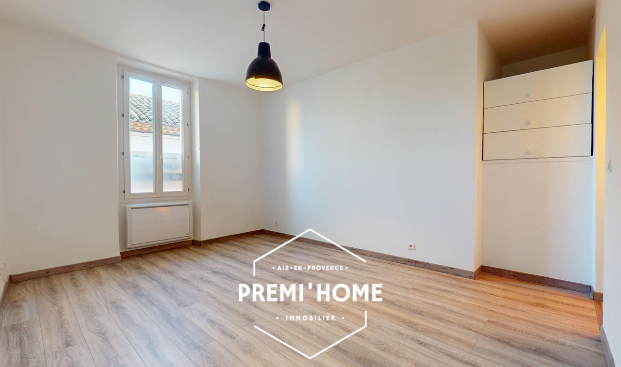 Appartement T3 en duplex avec stationnement   Rousset (13790 - Premi'home Agence immobilière Aix En Provence