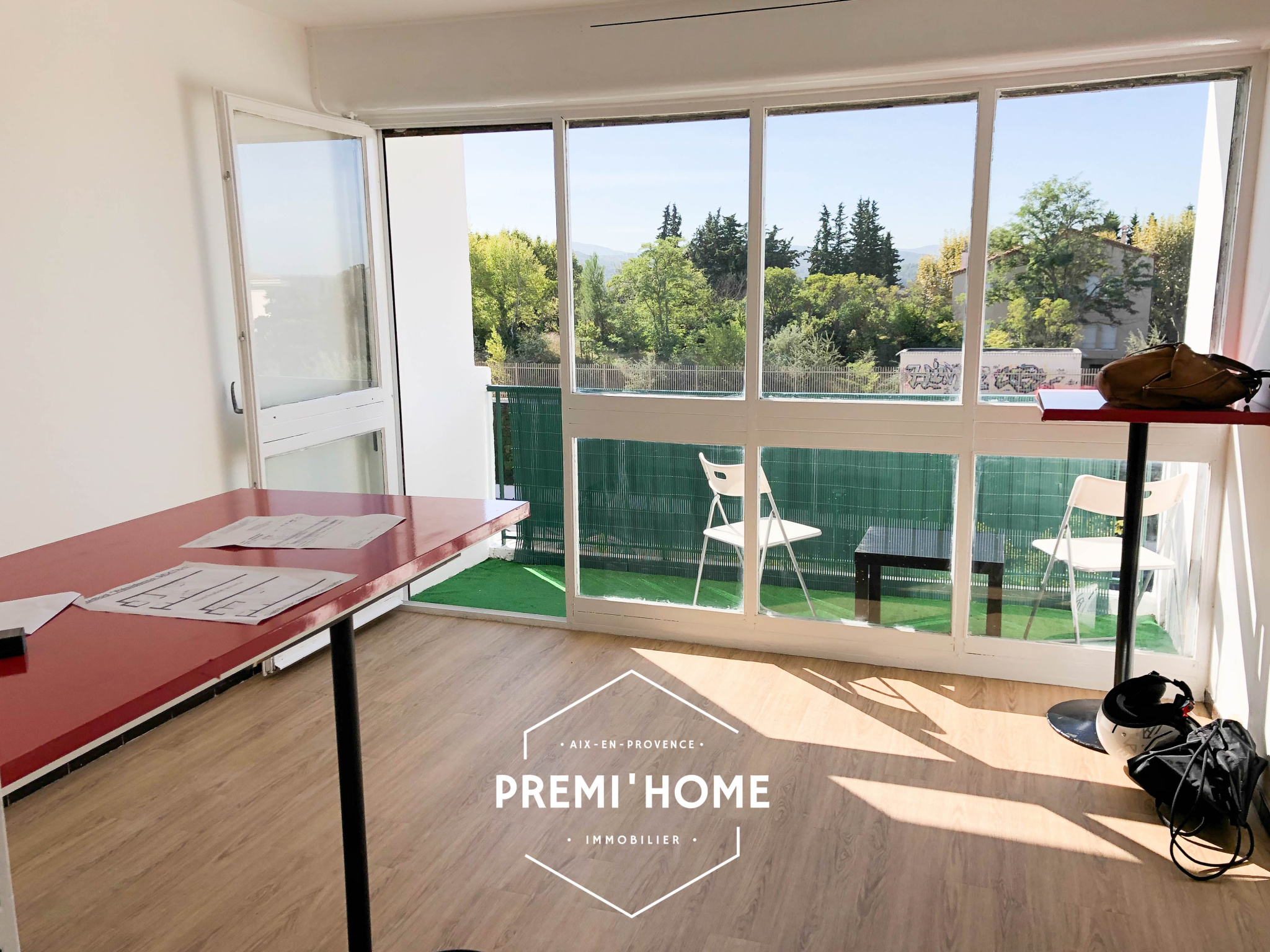 * T1 TERRASSE * GARE ROUTIERE * - Premi'home Agence immobilière Aix En Provence