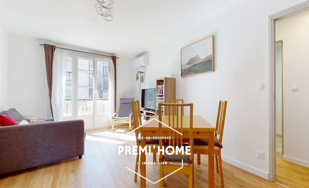 AIX-EN-PROVENCE NORD   T3 RÉNOVÉ 60 m2   TRAVERSANT   CAVE - Premi'home Agence immobilière Aix En Provence