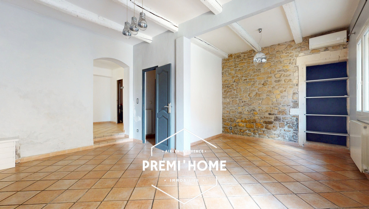 A VENDRE MAISON T4 + T2 AVEC TERRASSE & GARAGE A AUREILLE - Premi'home Agence immobilière Aix En Provence