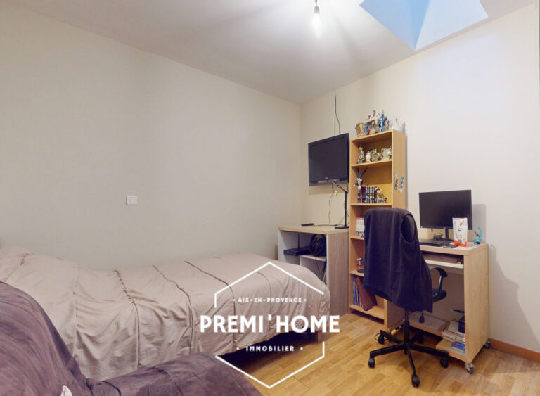 A VENDRE MAISON T4 + T2 AVEC TERRASSE & GARAGE A AUREILLE - Premi'home Agence immobilière Aix En Provence