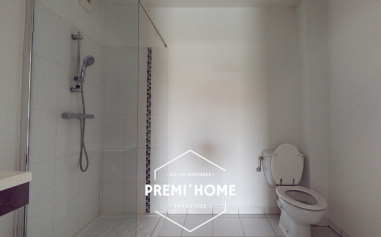 T2 avec terrasse 13 m2, parking privatif, ascenseur   Réside - Premi'home Agence immobilière Aix En Provence