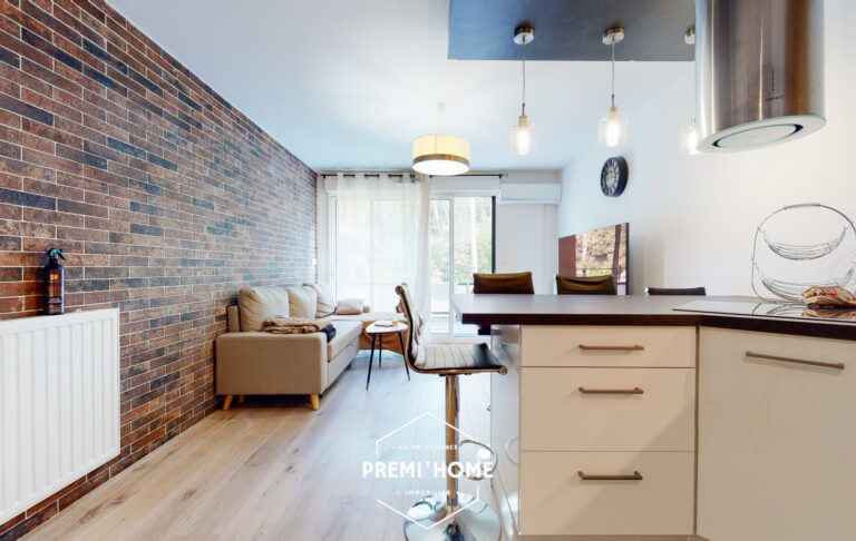  * T2 RECENT TERRASSE * COEUR LUYNES ¨ - Premi'home Agence immobilière Aix En Provence