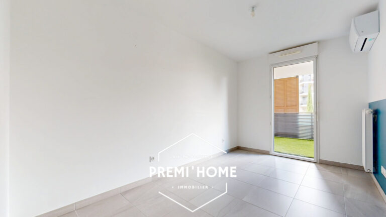 T3 RECENT AVEC TERRASSE ET BOX AIX EN PROVENCE ST MITRE - Premi'home Agence immobilière Aix En Provence